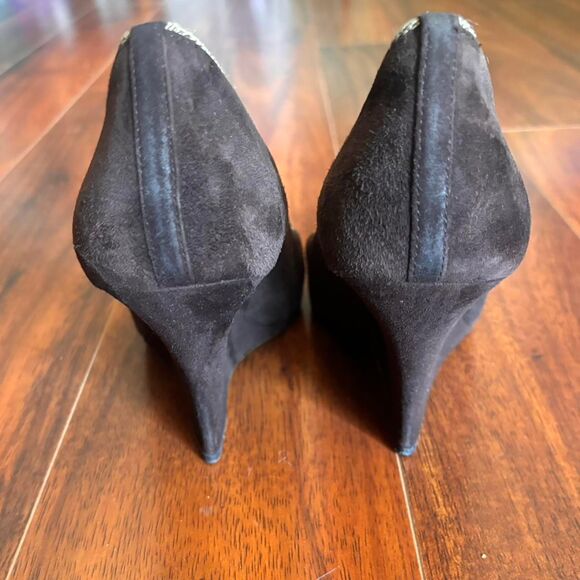 Bruno Magli Women's Brown Pumps - Picture 6 of 8